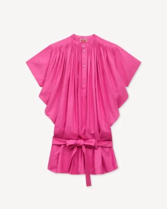 Übergroßes Plisseekleid aus Seidenfloss