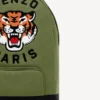 Bestickter Rucksack aus Canvas
