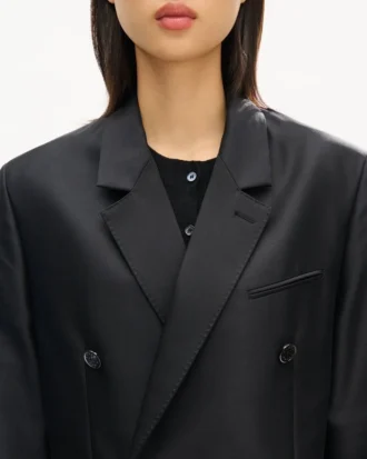 Blazer mit spitzem Revers aus Schurwolle und Seide