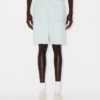 Gerade geschnittene Shorts aus Chambray in Stone Bleach