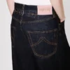 Jeans mit niedriger Taille aus japanischem Denim
