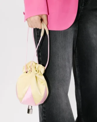 „Kenzo Star“-Beutel aus gewebter Seidensatin