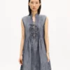 Kurzes Kleid aus gewaschenem Denim aus Leinenmischung