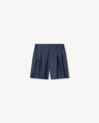 Maßgeschneiderte Shorts aus Schurwolle und Seide