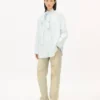 Oversized-Hemd mit Schleife aus Stone Bleach Chambray
