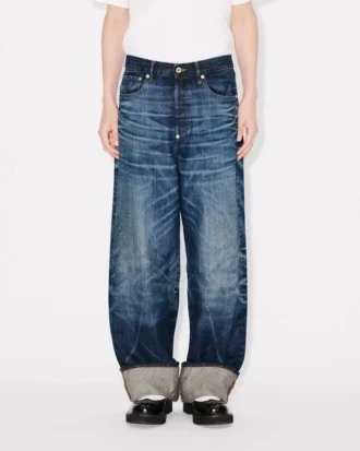 Weit geschnittene Jeans mit Umschlag aus japanischem Denim