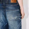 Weit geschnittene Jeans mit Umschlag aus japanischem Denim