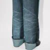 Weit geschnittene Jeans mit Umschlag aus japanischem Denim